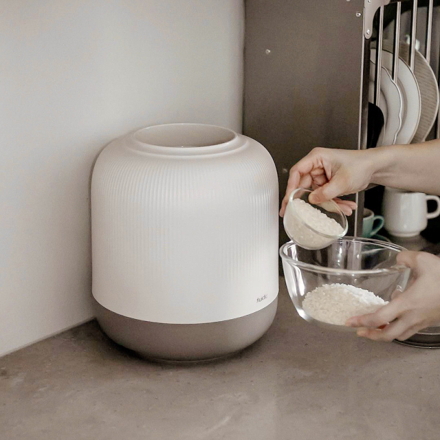 Fluidic- 10kg Vacuum Rice Container MadeinKorea | Shopee Malaysia