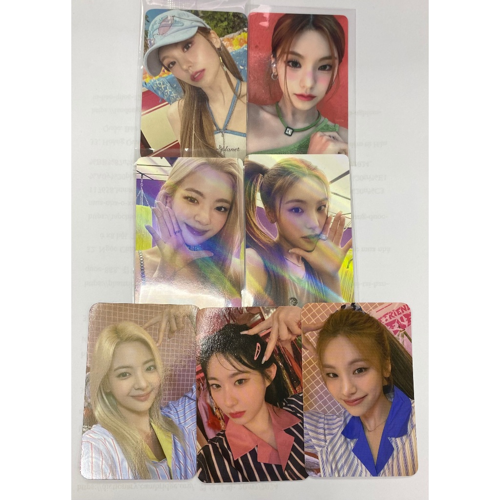 Itzy Kill My Doubt Group Photo card And Season's Greetings 2024 Calendar Photo card Shopee