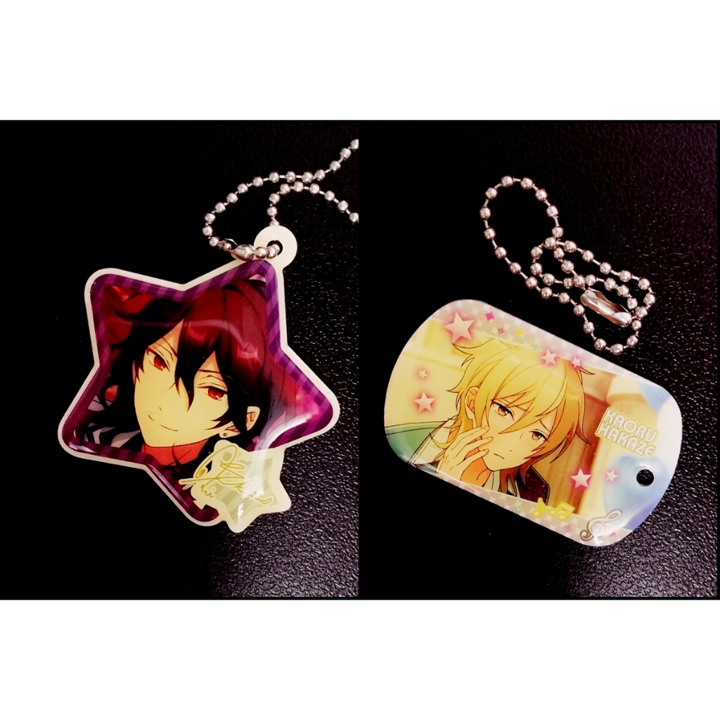 Keychains With Rei Sakuma Design + Kaoru Hakaze UNDEAD Group Official