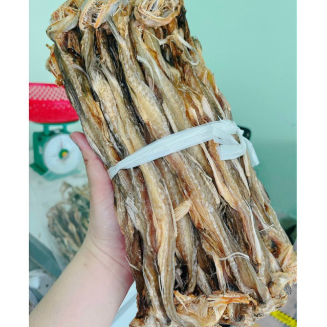 1kg of the largest size of dried fish and potatoes | Shopee Malaysia