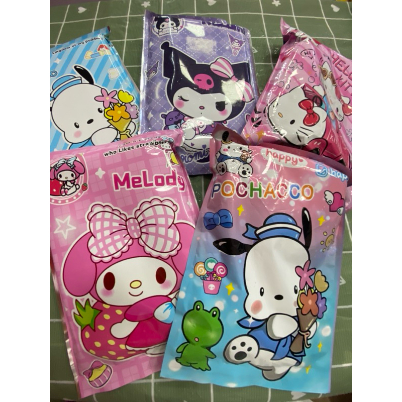 Mini Surprise bag Toy blind bag, blind bag Kuromi, Melody, Pochacco ...