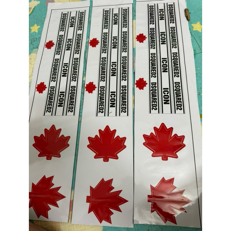 Beautiful DSQUARED2 maple leaf gogo car sticker | Shopee Malaysia