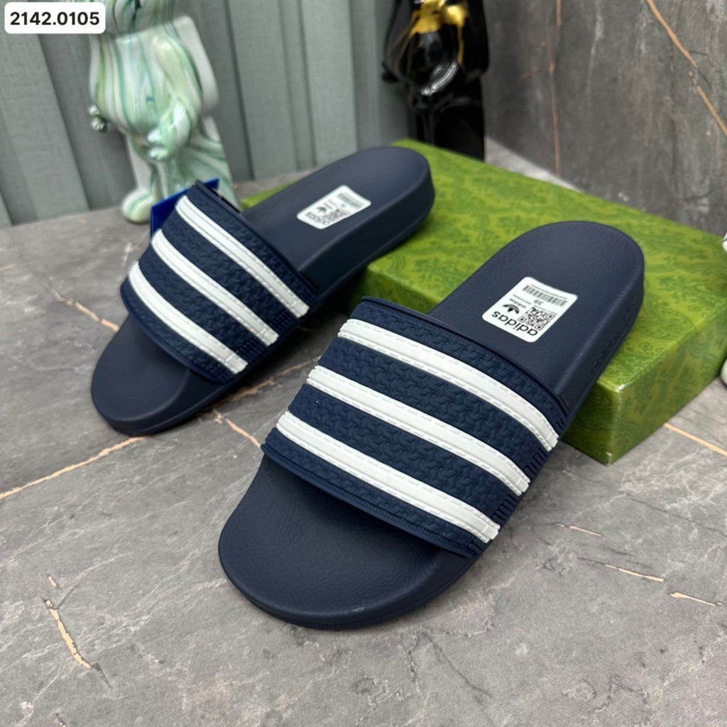 Adidas 1972 men s sandals Latest model Hot 2024 Men s sandals with rubber sole sporty shape waterproof all sizes Shopee Malaysia