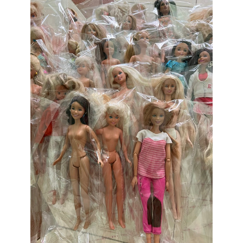 Barbie sticky legs hotsell