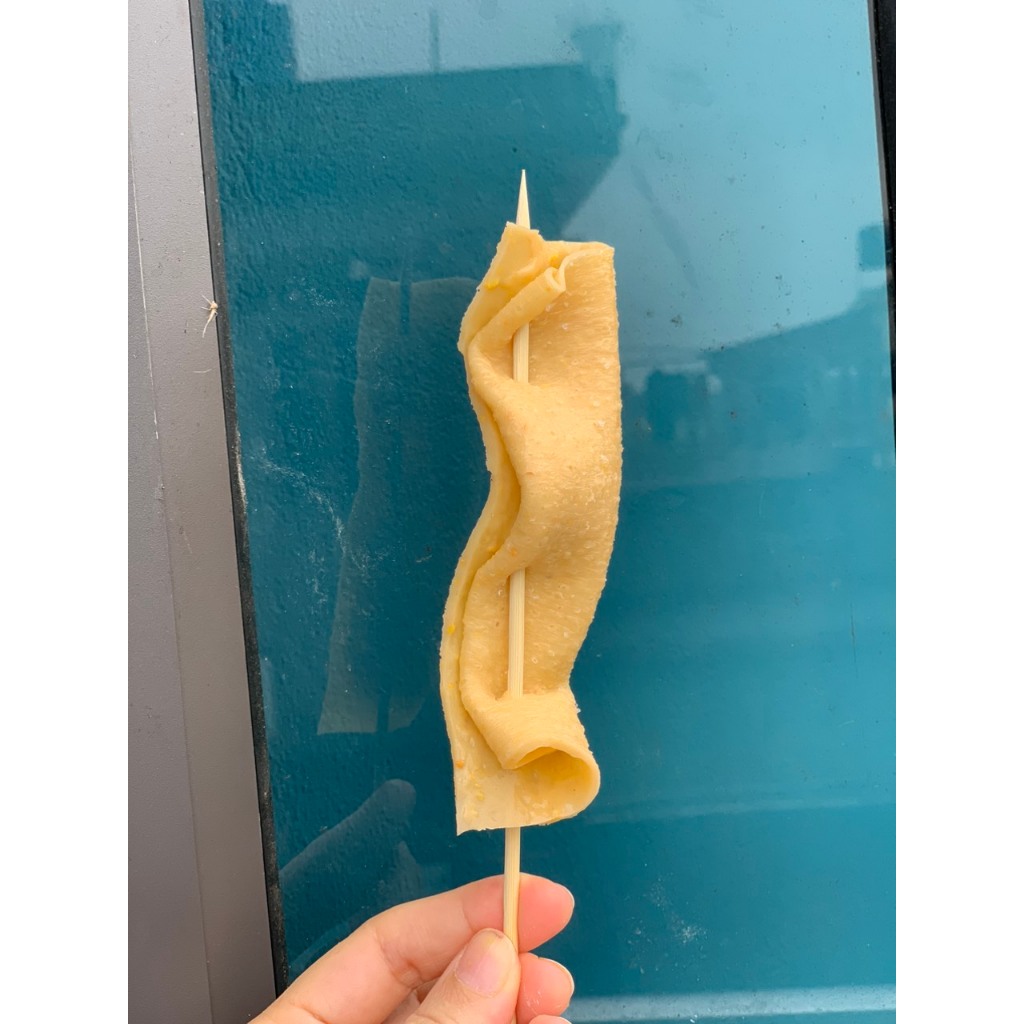 Realistic fish cake model with sticks, fake skewers for eye-catching ...