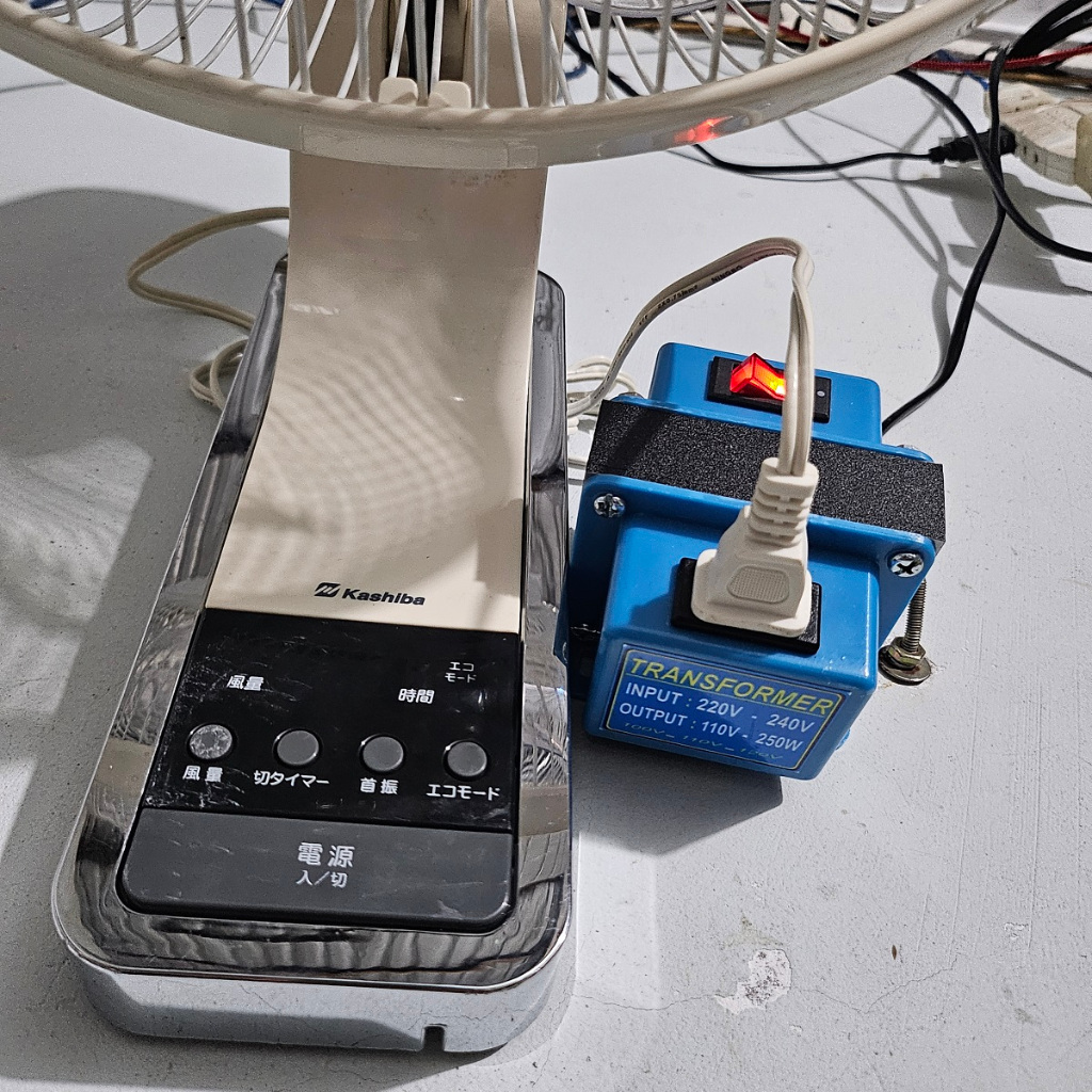 Power conversion transformer 220v to 100v 110v 120v 250w transformer