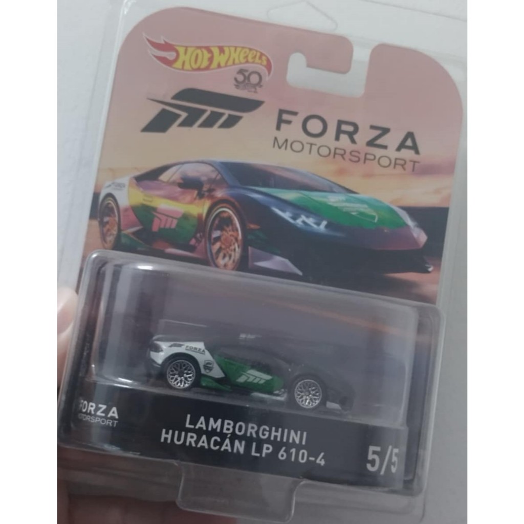 Hot Wheels - 2014 HW City 37/250 - Lamborghini Veneno (Silver) by Hot Wheels