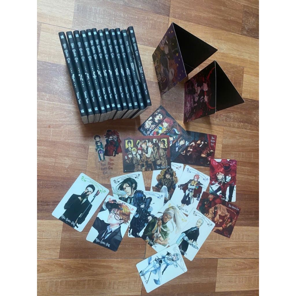 (IPM) Set of 12q comic books The Black Butler Volume 1-12 ipm edition ...