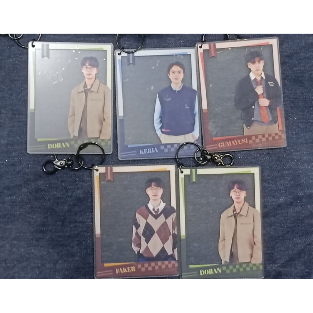 Genuine Beijing popup store transparent frame keychain t1 lol world ...