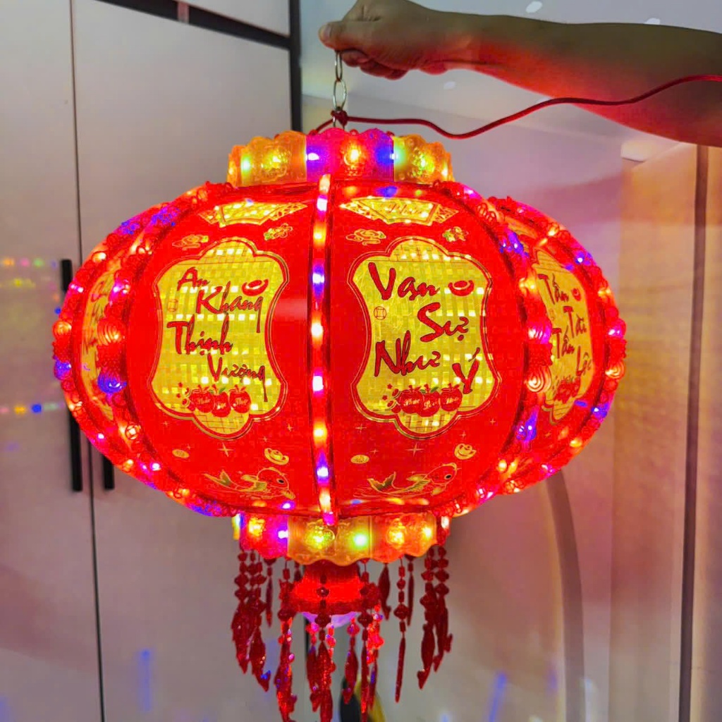 360 Rotating Decorative Reflective Electric Lantern CNY Creates ...