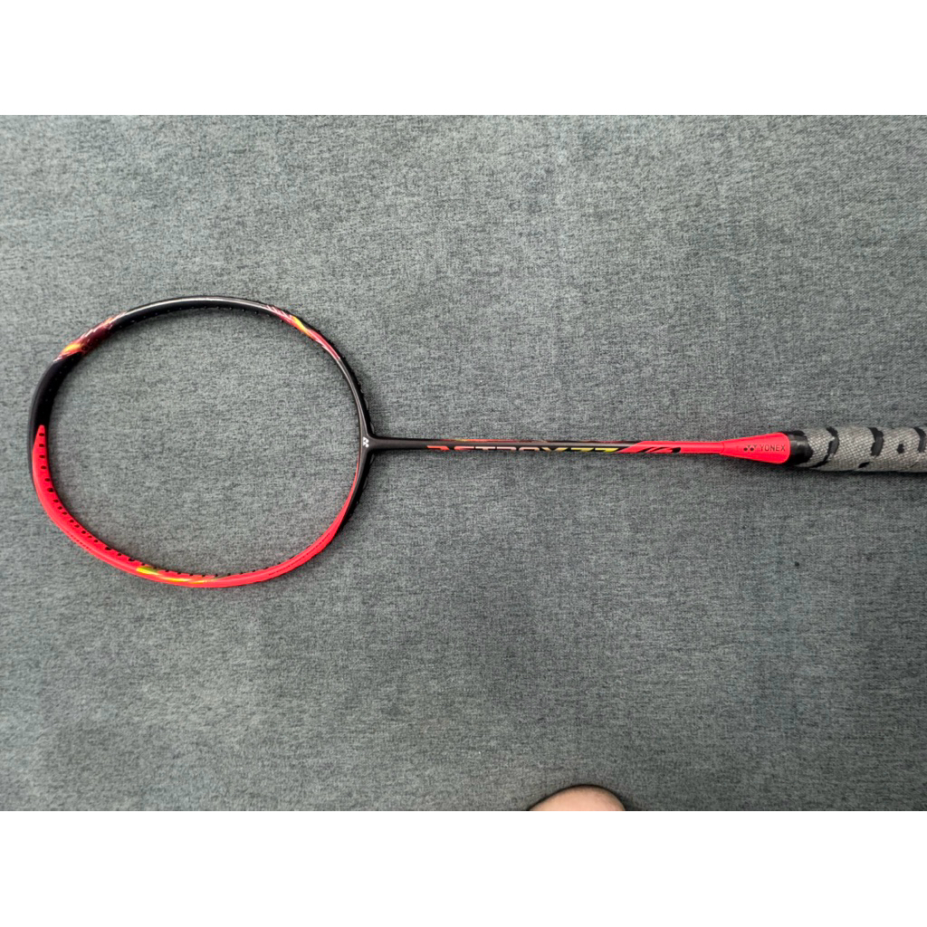 Yonex Astrox 77 Badminton Racket Red jhang surf 4u5 jp | Shopee Malaysia