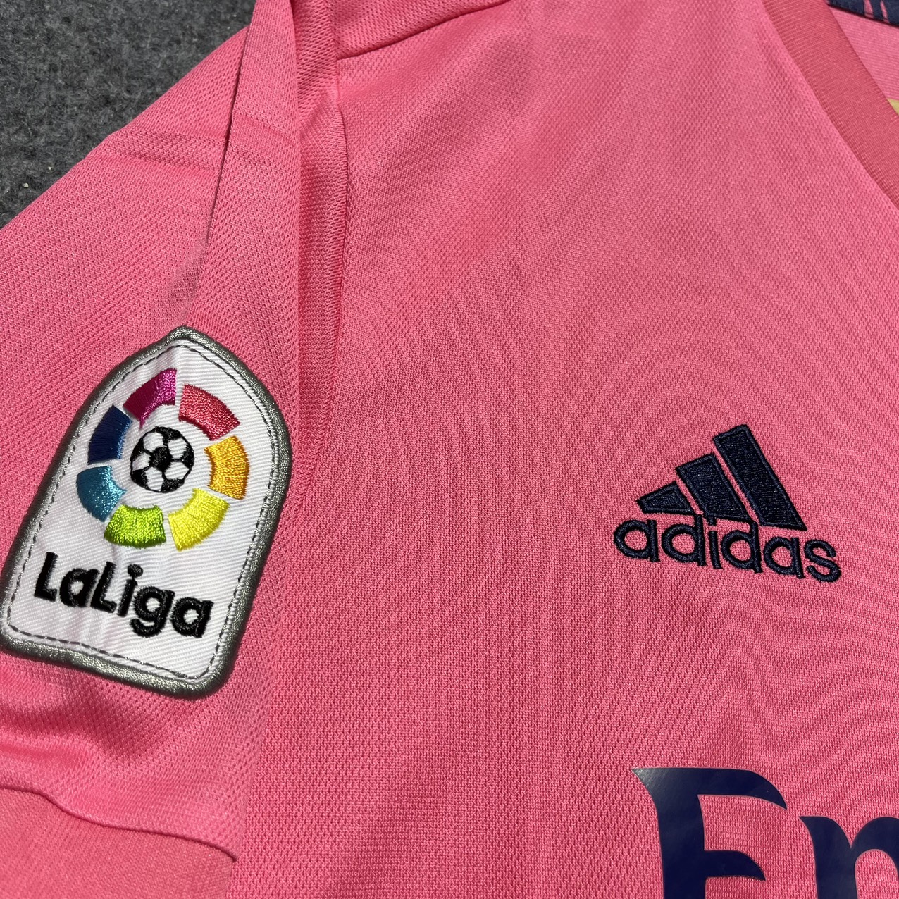 (SALE) Football shirt BIG SIZE ITEM (SHIRT) FULL EMBROIDERED LOGO FAN VERSION Shopee Malaysia