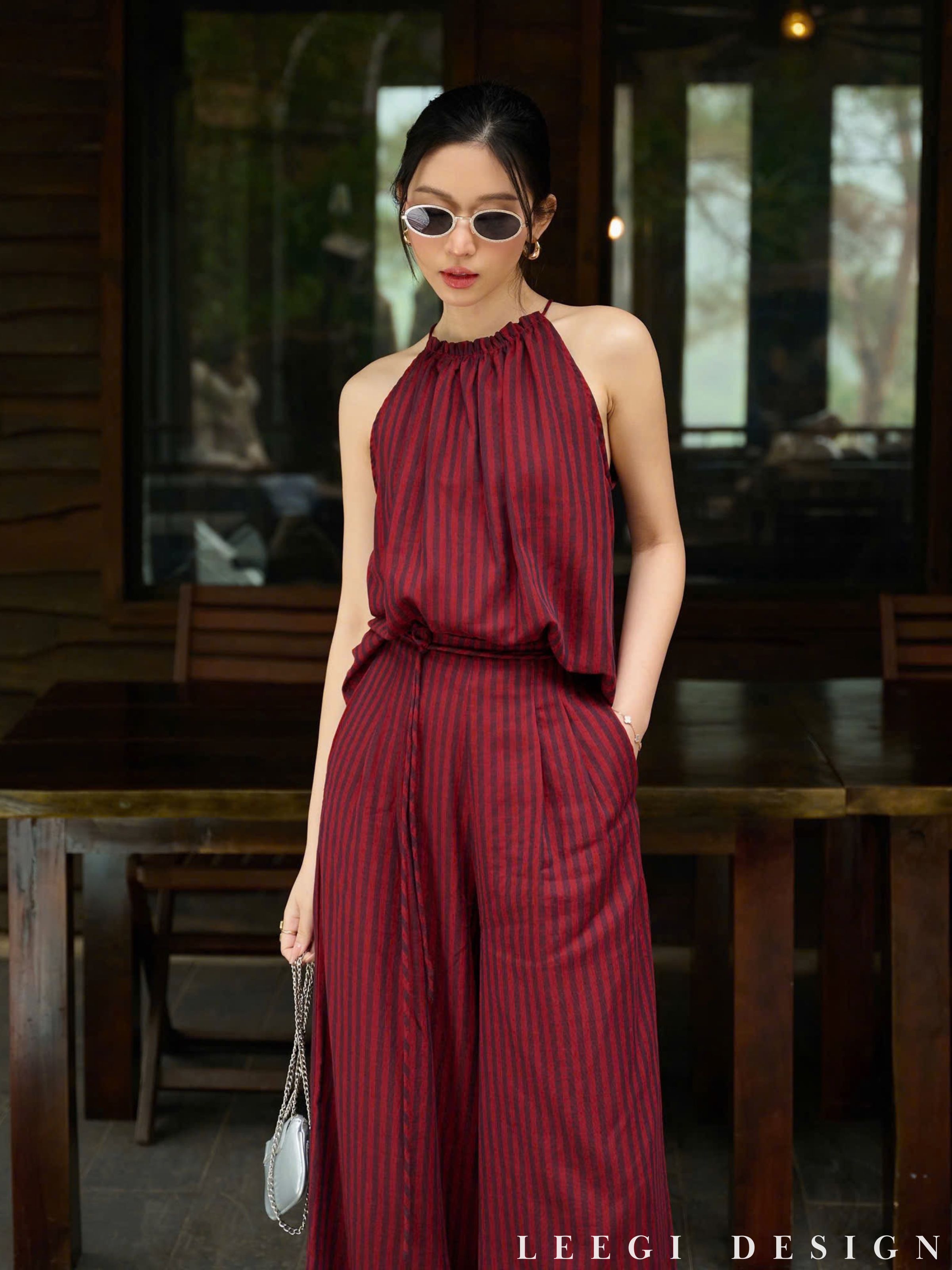 Set of Plaid Pattern Overalls Mixed with LeeGi Design Trousers in ...