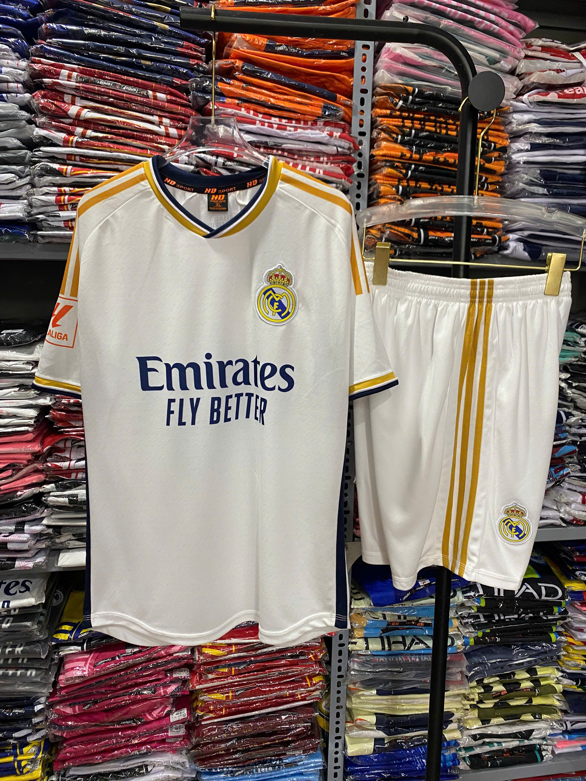 Soccer Shirt, White Rian Cold Spandex Soccer Shirt with Name and Number ...