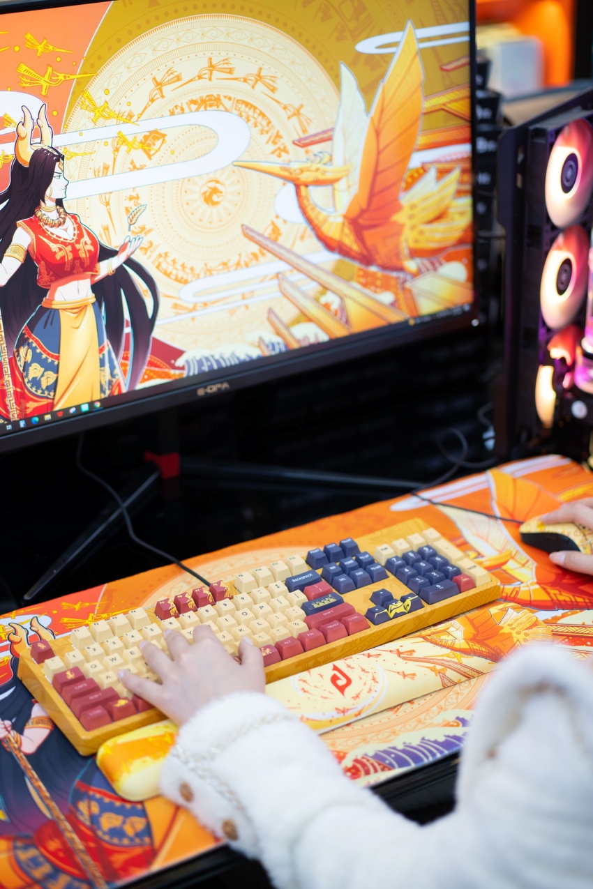 E-dra EK3104 mechanical gaming keyboard - Lac Hong, PBT Dye Key-Sub ...